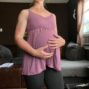 Old Navy Maternity Nursing Tank